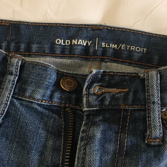 Old Navy Distressed jeans - Picture 5 of 7
